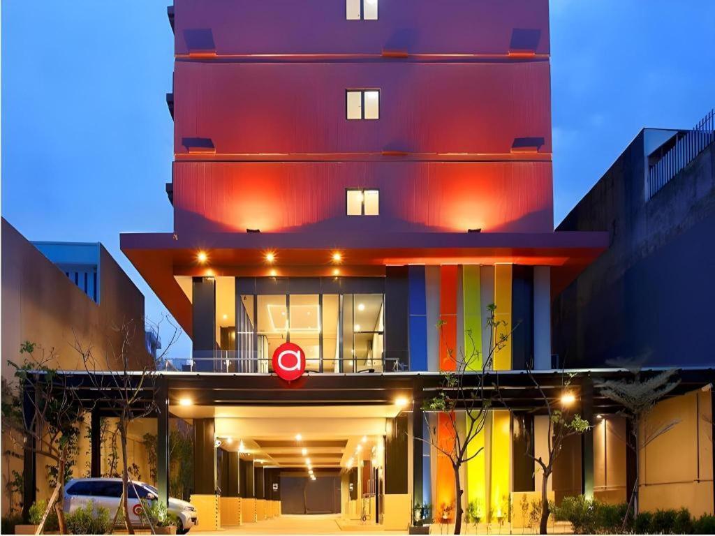 Amaris Hotel Pasar Baru Jacarta Exterior foto